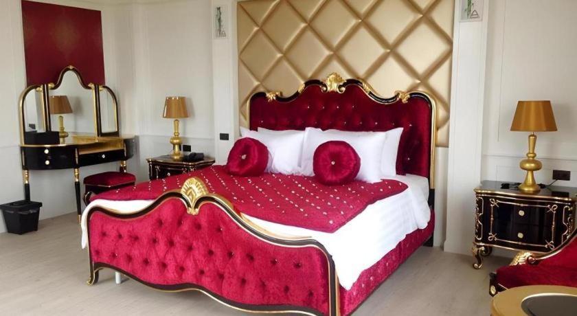 Alvarez Hotel Buriram Luaran gambar