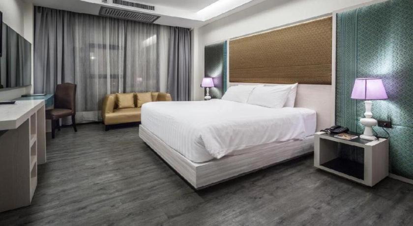 Alvarez Hotel Buriram Luaran gambar